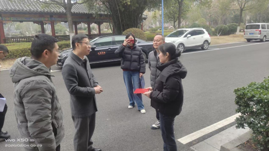 寒冬送溫暖 關懷暖人心